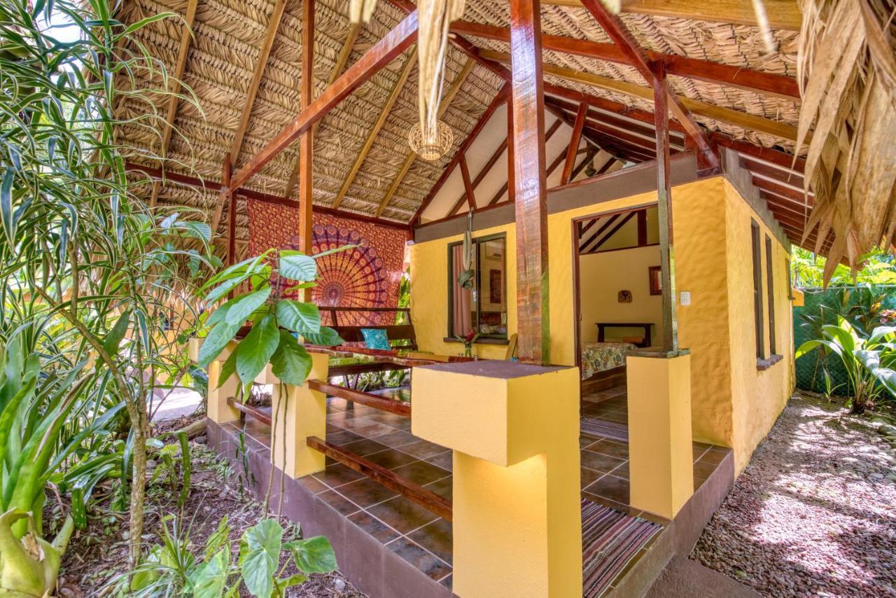 Caribe Town Bungalows Puerto Viejo de Talamanca Exteriér fotografie