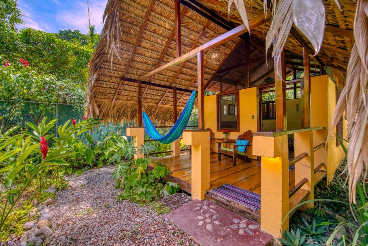 Caribe Town Bungalows Puerto Viejo de Talamanca Exteriér fotografie